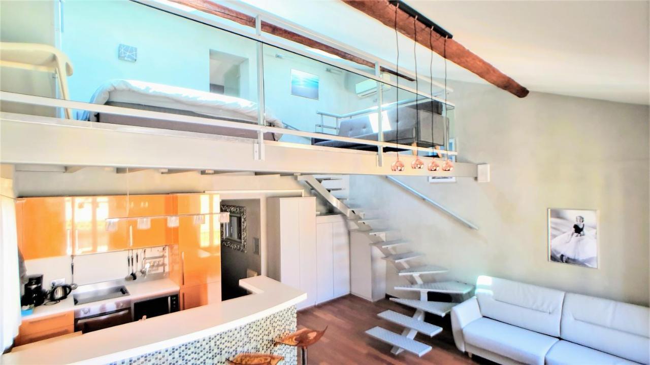 Appart'Hotel Luxe Vieil Antibes 75 M2 Avec Parking Plages A Pieds ภายนอก รูปภาพ